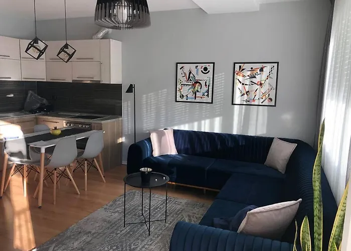 Pandora's Lägenhet Tirana